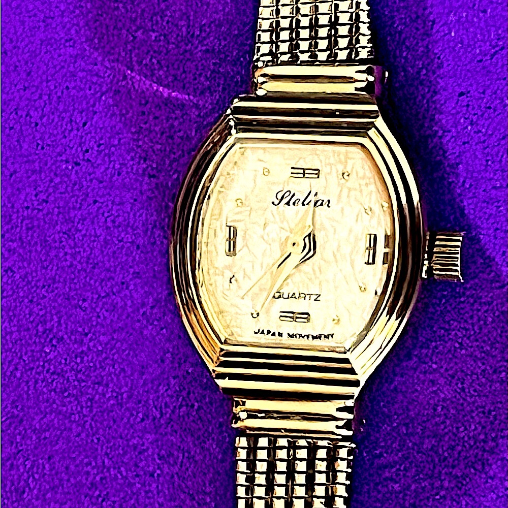 Stellar Vintage Ladies Gold Tone Watch - Hong Kong